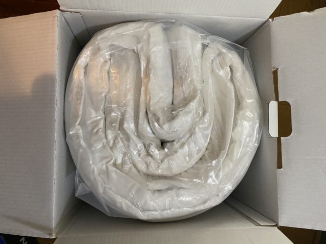 モットンの圧縮が箱に入った