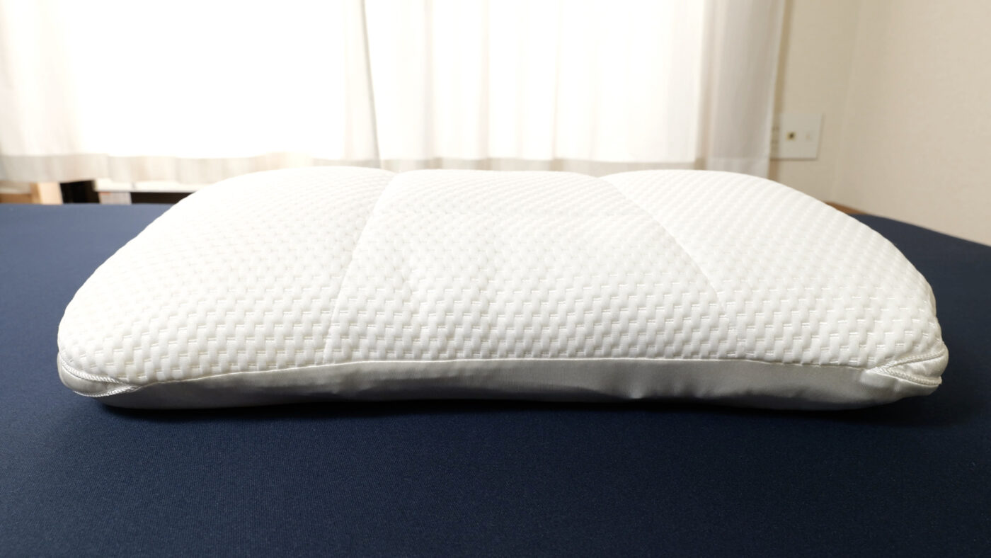 ニトリ★高さ10ヵ所調整できる枕(パイプ) ホワイト　まくら